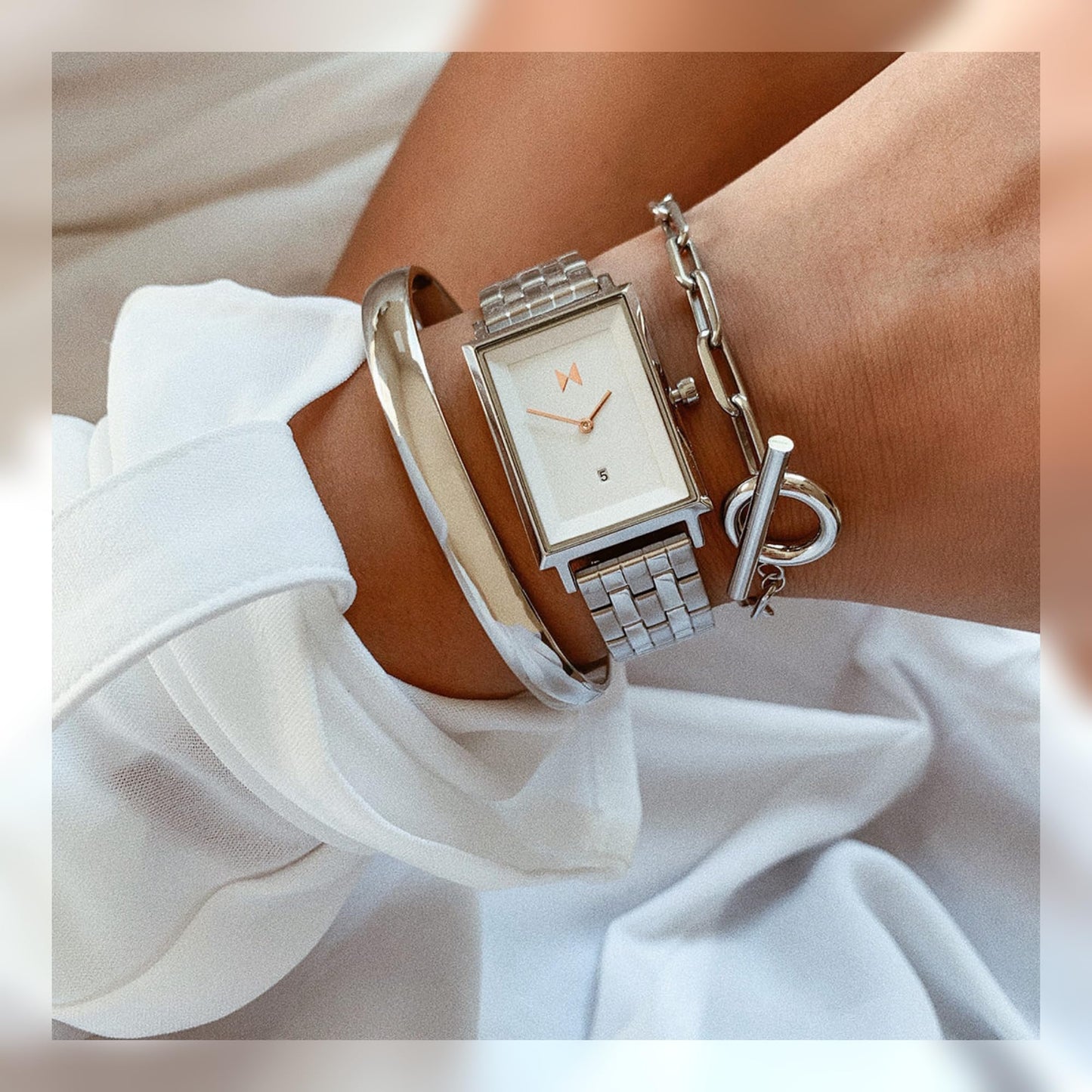 Women's Minimalist Square Watch with Interchangeable Strap